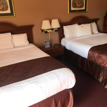 Shamrock Motel Χοτ Σπρινγκς Εξωτερικό φωτογραφία